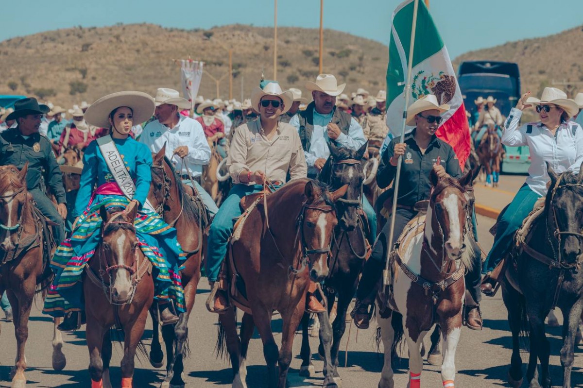 Asiste El Alcalde Marco Bonilla A La Cabalgata Villista En Hidalgo Del