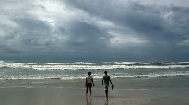 La Tormenta Tropical Arlene Se Debilita Mientras Avanza Por El Golfo