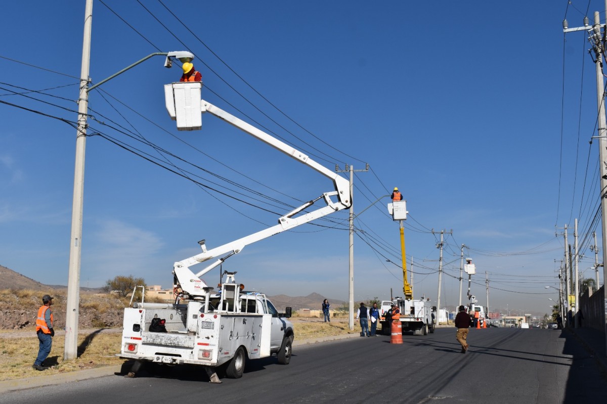 Atiende Municipio Reportes Por Fallas En El Alumbrado Omnia