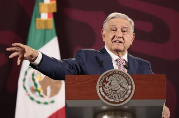 Dónde ver la entrevista de López Obrador con Inna Afinogenova El