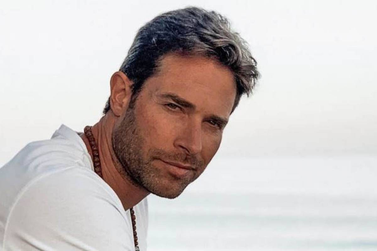 La temeraria oferta de Sebastián Rulli tras vídeo íntimo de Gabriel Soto |  Omnia