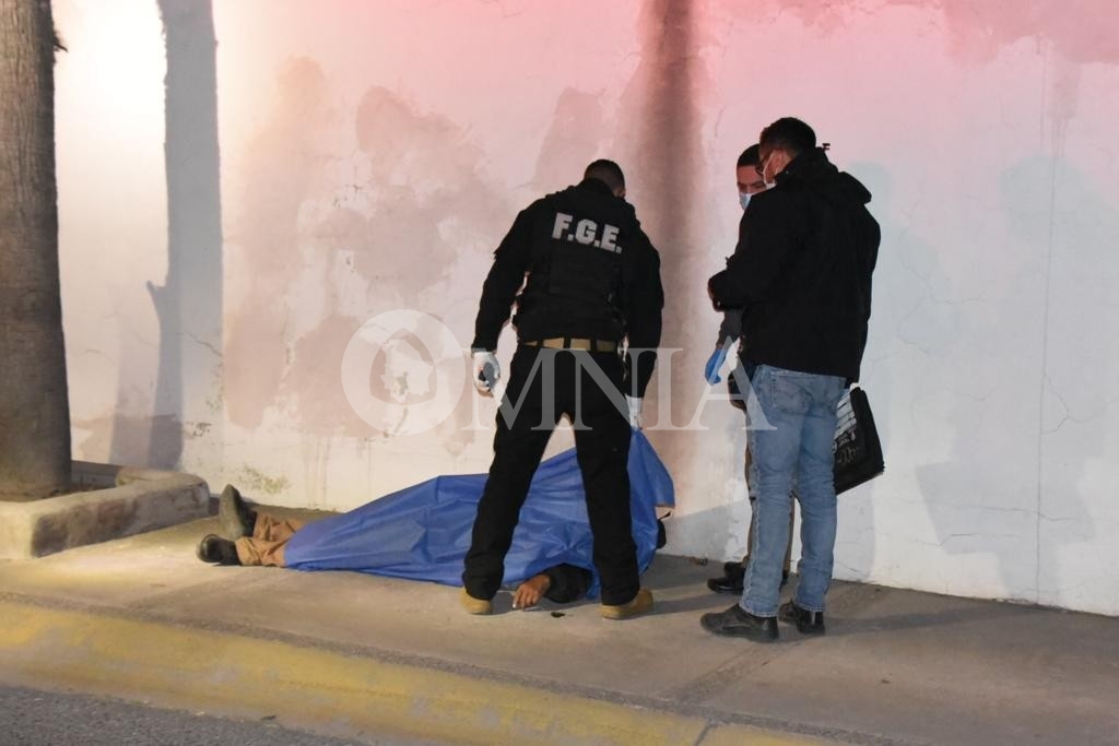 Muere Hombre En La Banqueta De La Avenida Palestina | Omnia