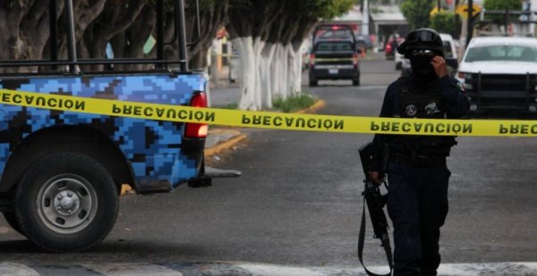 Suman casi 60 policías asesinados en dos meses