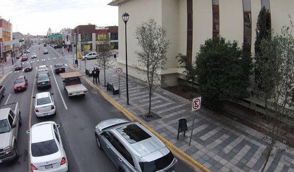 Anuncian cierre de avenida Venustiano Carranza y calles aledañas por encendido del Árbol Navideño