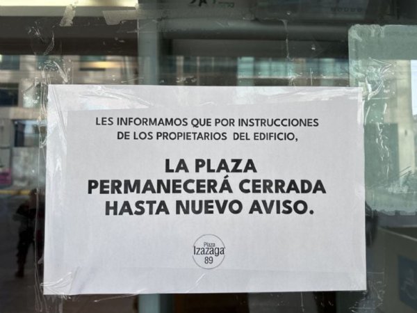 Gobierno de la CDMX puso sellos de suspensión en Plaza Izazaga 89 por infringir normativa