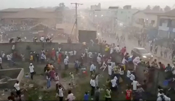 ¡Tragedia! Mueren 56 personas por enfrentamientos en un partido de futbol en Guinea; todo lo provocó una decisión arbitral