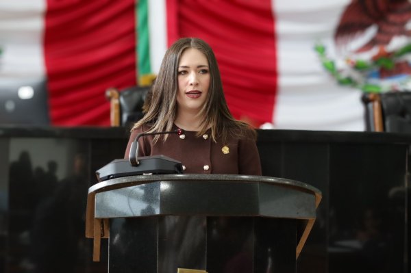 Alma Portillo urge a poner a las mujeres al frente de las prioridades