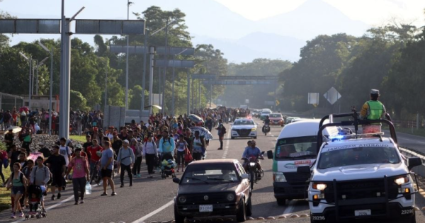 Caravana migrante se estanca en Chiapas y algunos piensan en quedarse