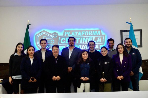 Visitan representantes del sector privado guatemalteco el centro de mando C7-IA