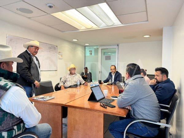 Jorge Soto, se reúne con productores agropecuarios y analiza propuestas para fortalecer el sector