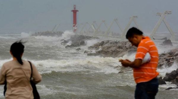 Suspenden clases en Veracruz por frente frío 14; se esperan vientos de más de 100 km/h y lluvias intensas