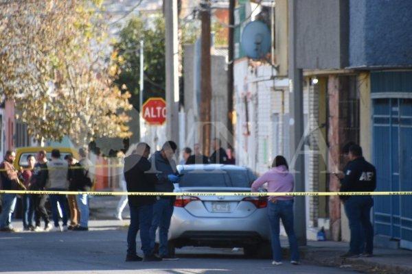 Balean a pareja en el Santo Niño, uno de ellos falleció en el lugar