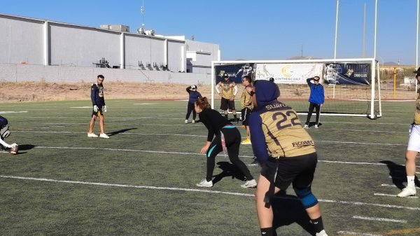 Encuentro entre policías, militares y Fundación Caudillos en “Tochito con Causa”