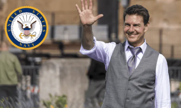 Tom Cruise es galardonado con el máximo honor de la Marina de EU