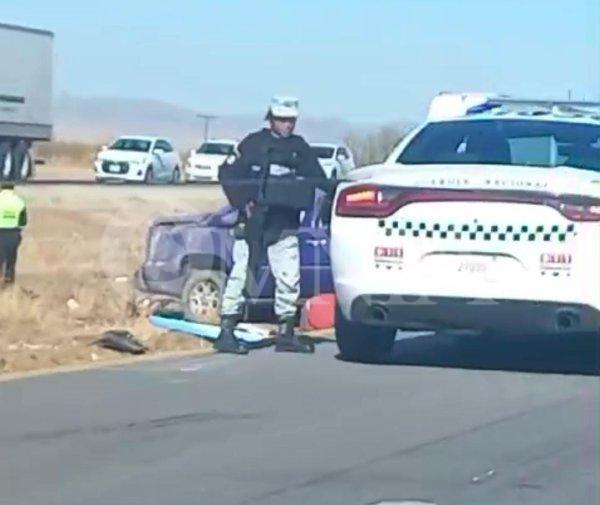 Volcadura rumbo a Juárez deja una mujer sin vida y cuatro lesionados