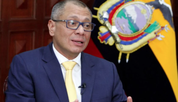 Defensa de Jorge Glas pide que sea internado en un psiquiátrico para que se declare inimputable