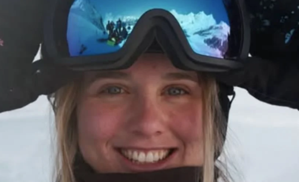 Sophie Hediger, atleta olímpica de snowboard, muere a los 26 años tras ser sorprendida por una avalancha de nieve