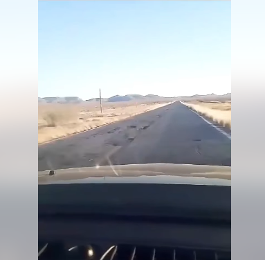 Exhiben pésimas condiciones de la carretera Chihuahua a Ojinaga; ¿y el Gobierno Federal?