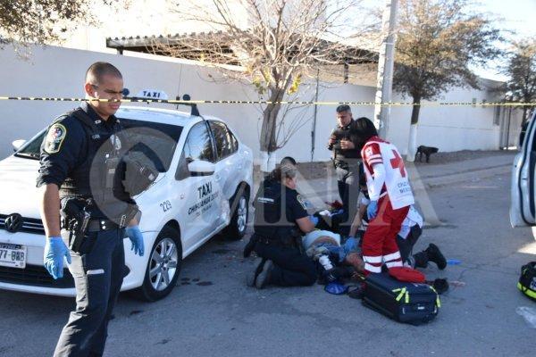 Taxista queda mal herido tras accidente vial en la colonia Villas del Real