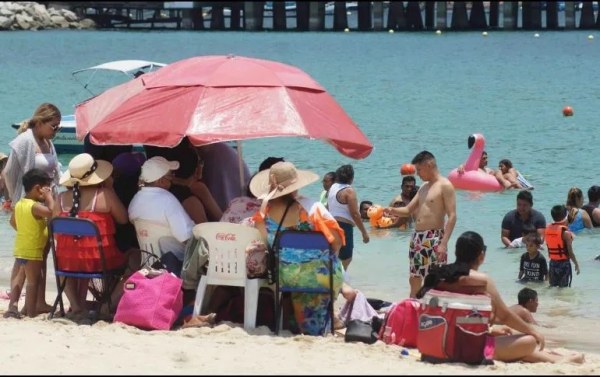 México proyecta ganancias superiores a los 48 mil mdd durante las vacaciones de verano