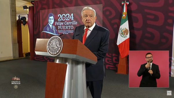 Se entregará informe a los padres de los jóvenes desaparecidos de Ayotzinapa: López Obrador