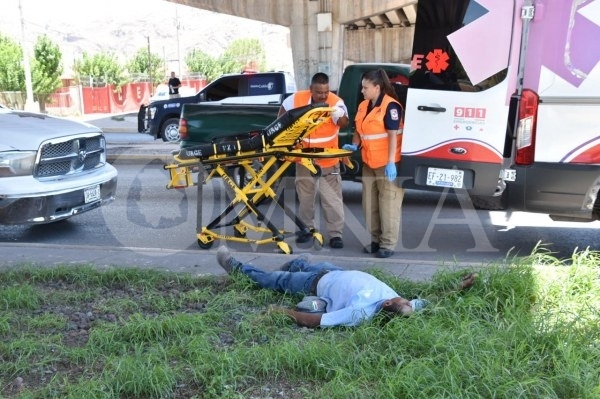 Localizan inconsciente a hombre de la etnia rarámuri; lo trasladan a hospital