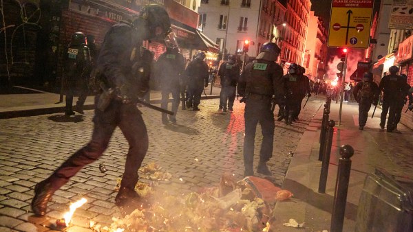 Francia moviliza 30,000 policías para la segunda vuelta de las legislativas