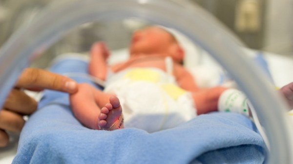 Abbott Laboratories debe pagar 95 millones de dólares por provocar peligrosa enfermedad a bebé