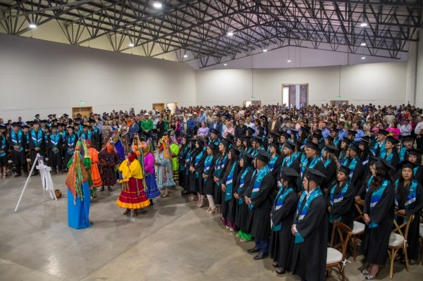 Egresan 140 nuevos profesionistas de la UT Tarahumara