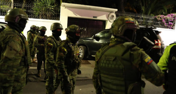 México acuerda con Suiza ayuda para resguardar sus propiedades diplomáticas en Ecuador