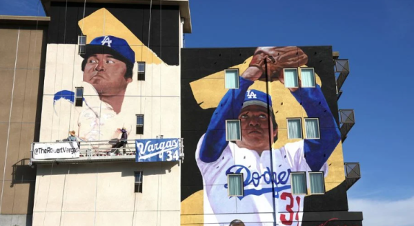 Los Ángeles declara el ‘Día de Fernando Valenzuela’ e inmortaliza al mexicano con un mural espectacular