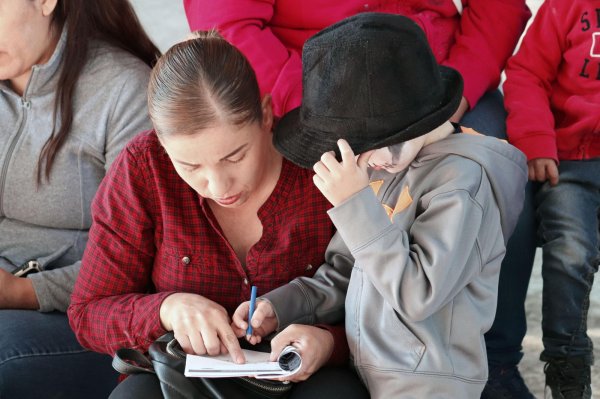 Participan infancias en la consulta infantil y juvenil 2024