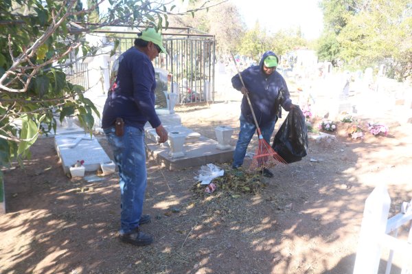 Retira Gobierno Municipal más de 45 toneladas de basura tras festejo del Día de Muertos