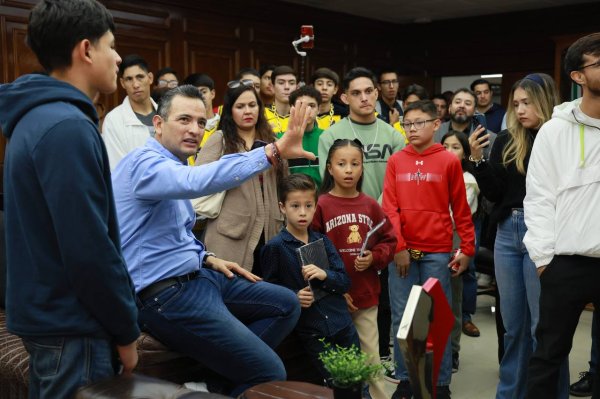 Refrenda alcalde Bonilla ante deportistas, compromiso por impulsar el deporte en Chihuahua