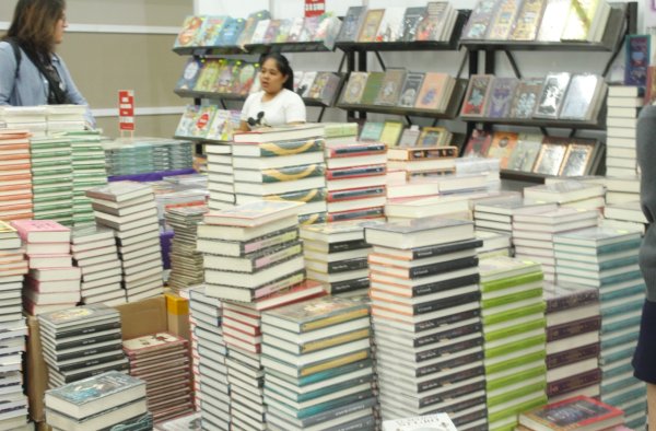 Invita Feria del Libro Chihuahua Edición Bicentenario a su “Venta Nocturna”