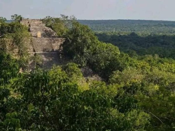 Descubren una ciudad maya perdida en México