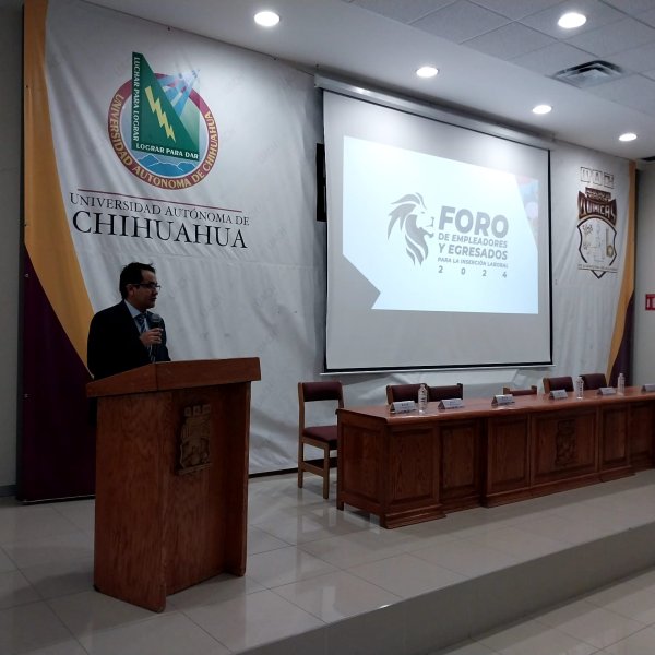 Imparte Fiscalía conferencia a estudiantes de la carrera de Enfermería y Nutriología de la UACH