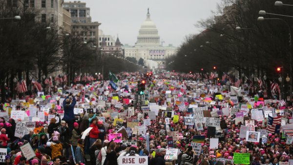 'Marcha del Pueblo' contra Trump en vísperas de su investidura