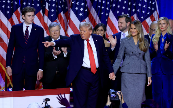 Trump gana en Arizona y culmina con victoria en todos los ‘estados bisagra’