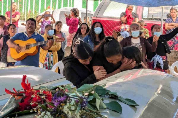 “Toda la gente de Chautipan tiene miedo”; 9 viudas y 20 huérfanos, el otro saldo de la masacre de 11 comerciantes en Guerrero