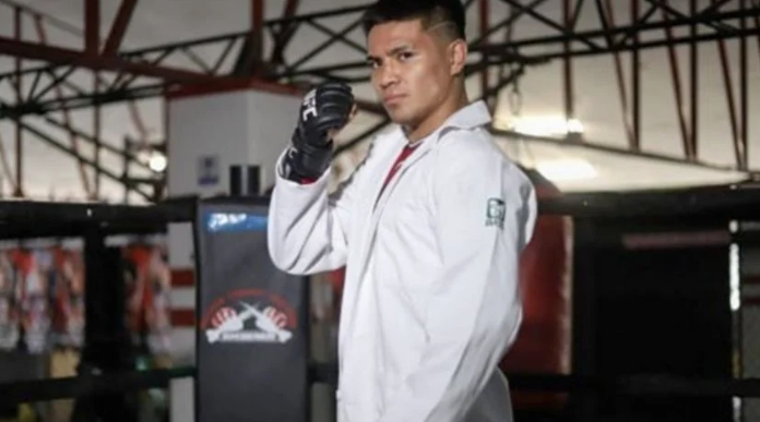 IMSS doctor will become a Mixed Martial Arts fighter and will debut in the UFC in 2025