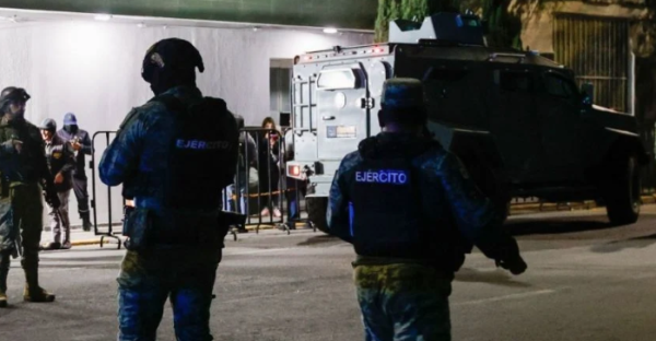 Liberan a seis personas de las 11 detenidas por la masacre en el bar 