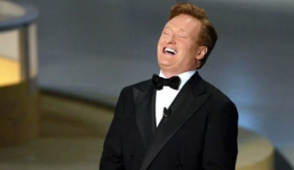 Conan O'Brien presentará los Premios Oscar 2025