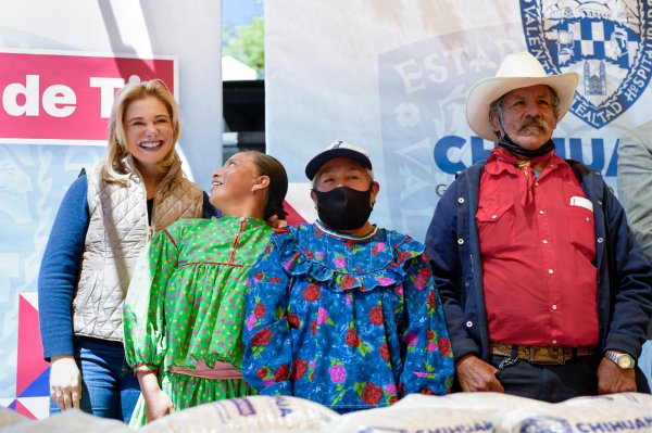 Maru Campos envía 90 toneladas de maíz y frijol para apoyar a familias de la sierra en Guachochi