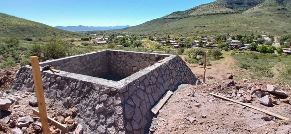 Culmina Municipio obra de red de distribución de agua potable en la comunidad del Vallecillo