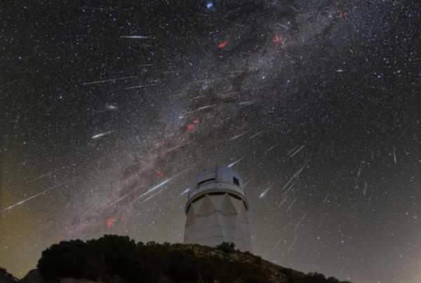 La energía oscura que expande el universo podría no ser lo que parece, dicen científicos