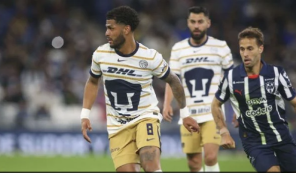 Monterrey logra magra ventaja en casa ante Pumas