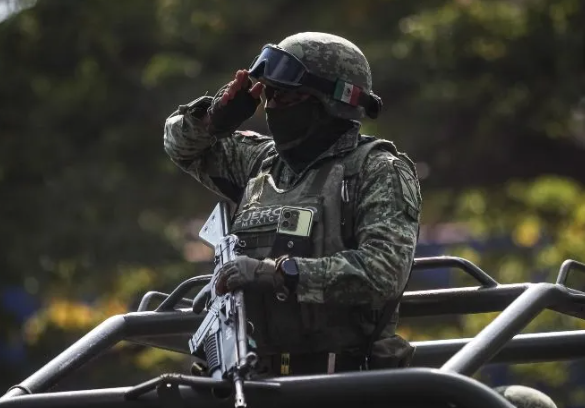 Fuerzas Especiales del Ejército llegan a Sinaloa tras jornada de violencia