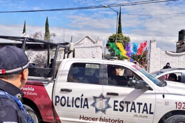 Ejecutan a tres hombres en un puesto de elotes en Zacapoaxtla, Puebla