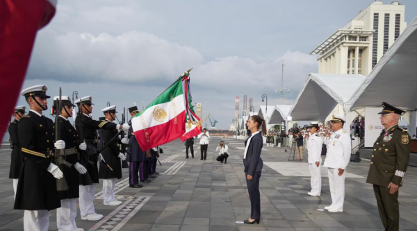 Claudia Sheinbaum asiste a conmemoración de la Constitución de 1824 y los 203 años de la Armada de México